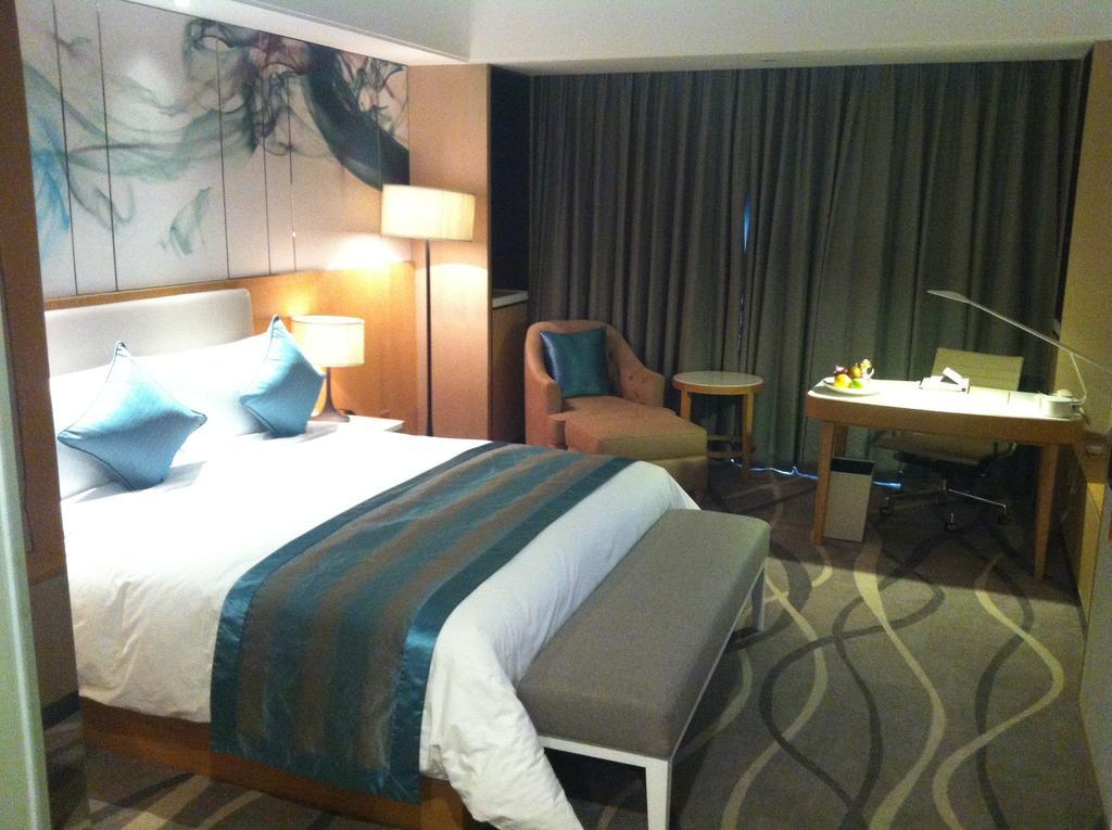 Northern Hotel Shanghai Bagian luar foto