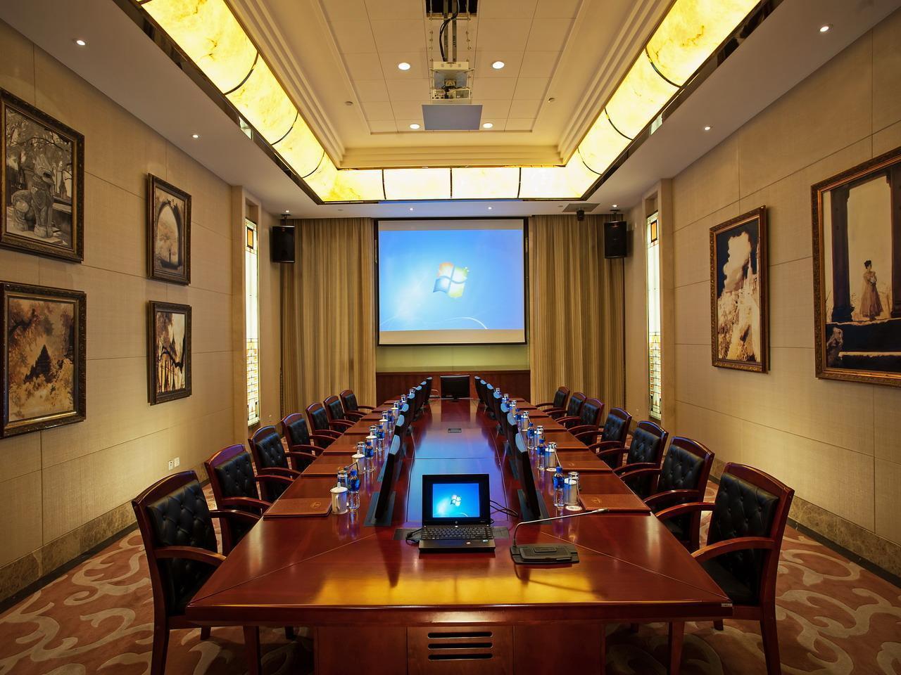 Northern Hotel Shanghai Bagian luar foto